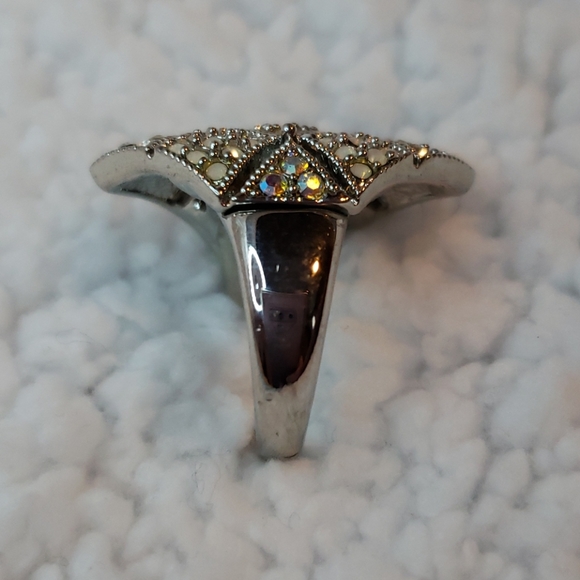 Express Ring - Picture 3 of 10